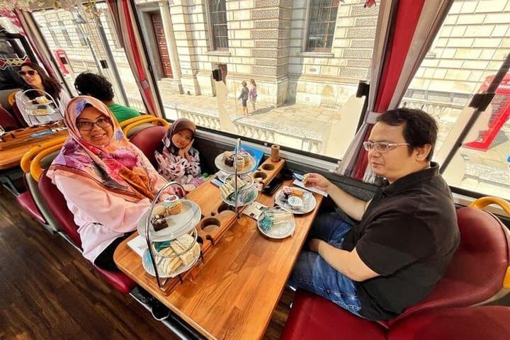 London: The Smurfs Afternoon Tea Bus Tour Party Adventure