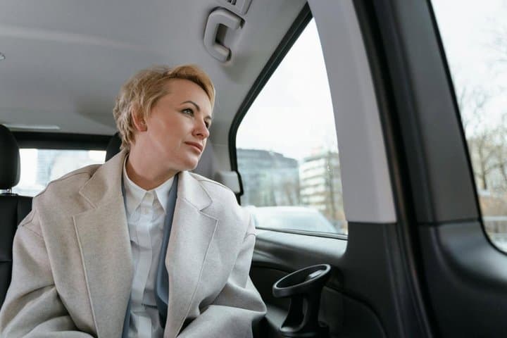 Private Transfer from Windermere to Manchester Airport