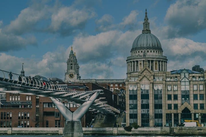 Private Driver Guided London Tour