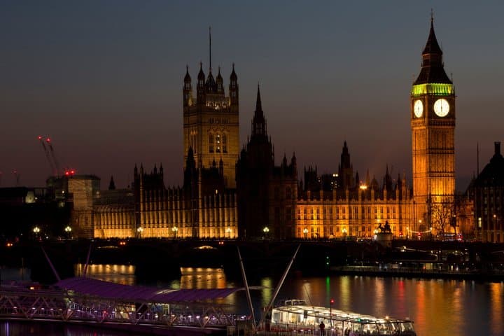 Private Driver Guided London Tour