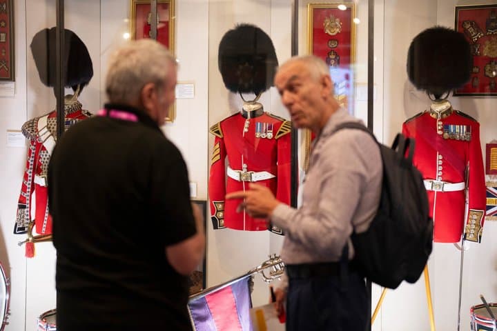 The Guards Museum Highlights Tour Ticket