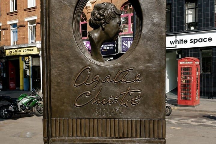 Agatha Christie Walking Tour with Coffee and Quiz