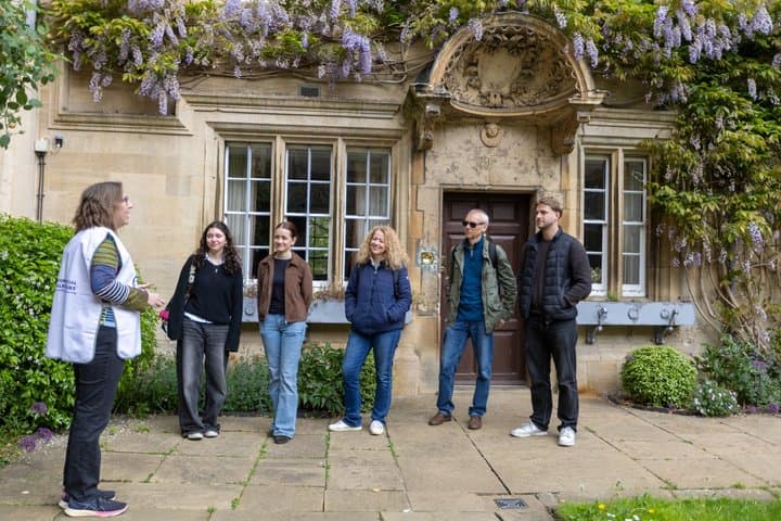 Oxford Past & Present Private Walking Tour