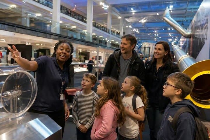 London Science Museum Professional Guided Tour with Tickets