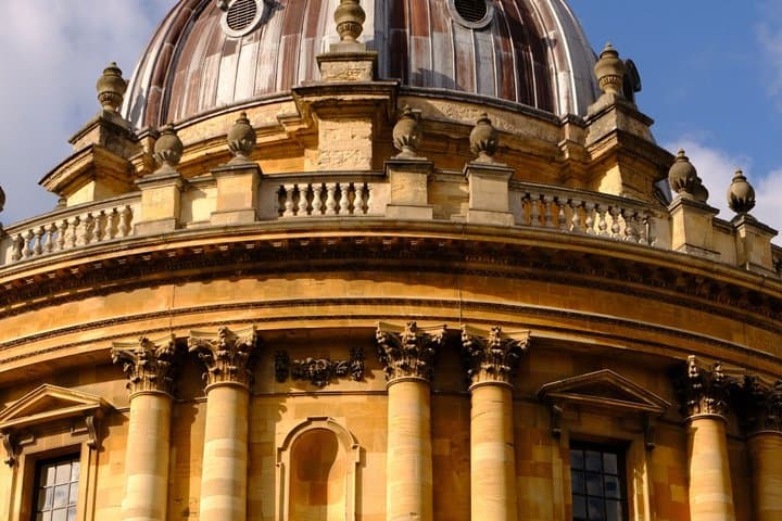 Private Tour to Stonehenge and Oxford