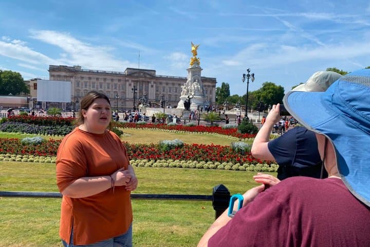 London Changing of the Guard Ceremony with a Local Expert Guide