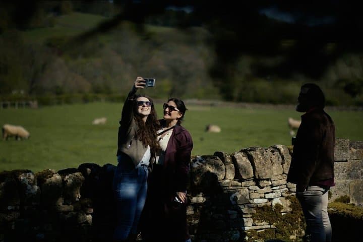 Cotswolds Hidden Gems Private Luxury Local Guide Tour from London