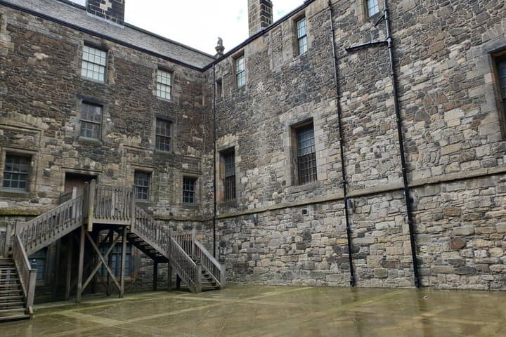 Loch Lomond, Stirling Castle, Distillery Private Tour