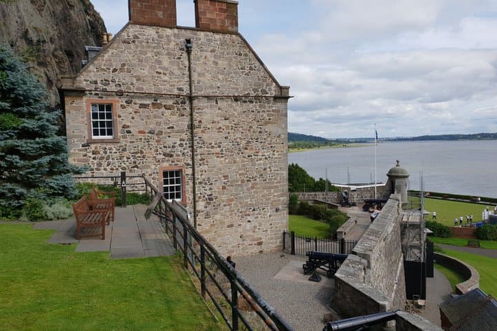 Loch Lomond, Dumbarton and Stirling Castle, Private Tour