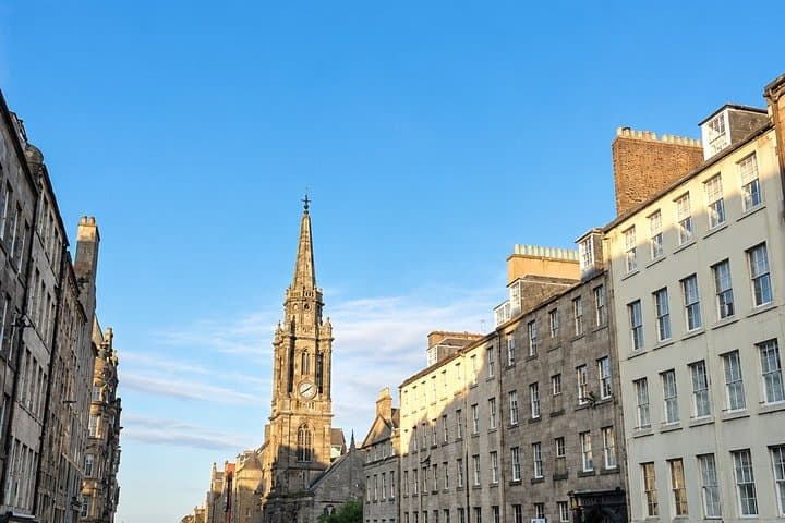 Edinburgh Old Town and Hidden Gems Tour