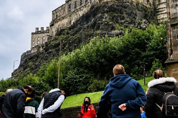 Edinburgh Old Town and Hidden Gems Tour