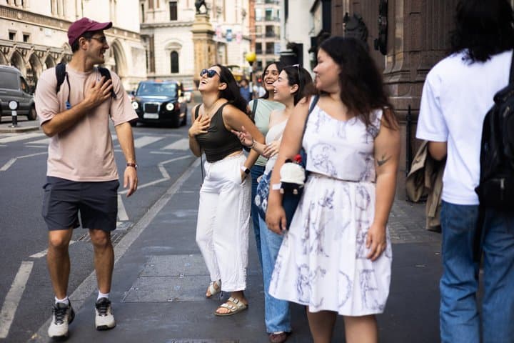 London: Historic Pubs & Taverns Small Group Walking Tour
