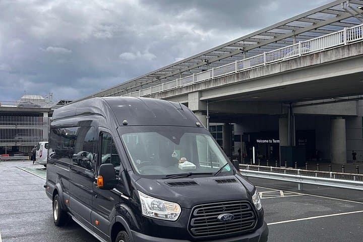 Private Group Transfer from London to York
