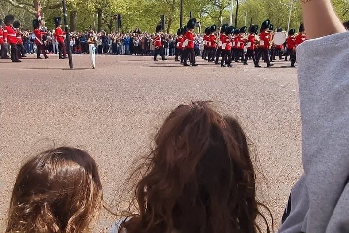 London Essential 2 hour introductory Walking Tour With a Londoner