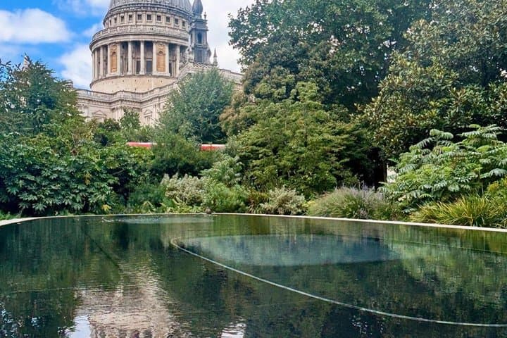 City Architecture Tour from Roman Ruins to Modern Marvels