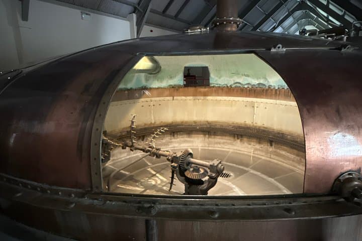 VIP Warehouse Tasting Tour