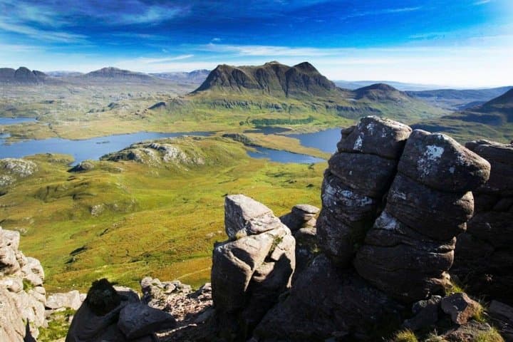 Ullapool Port Ardvreck Castle and the Highlands of Assynt