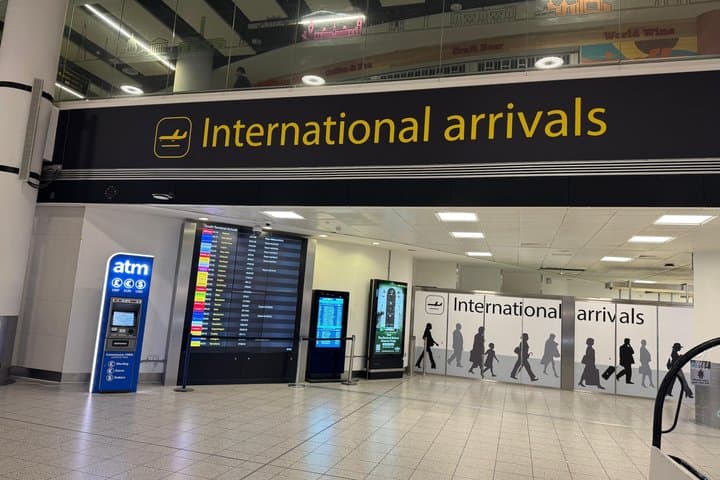 Heathrow Airport to and from Dover Private Transfer