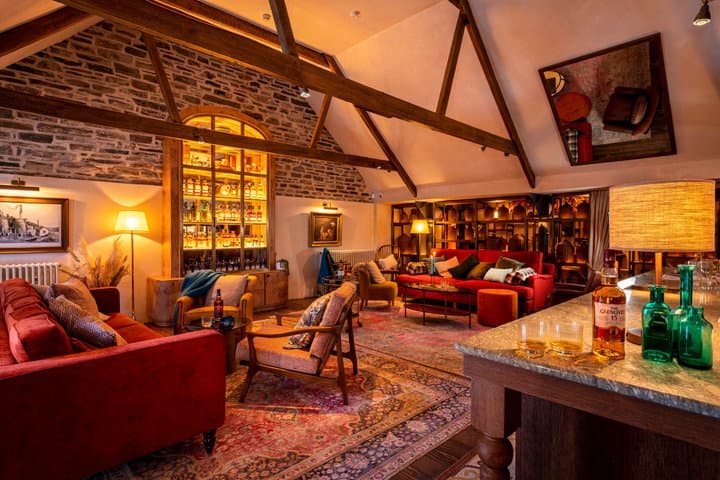 Private Speyside Whisky Tour: Iconic Distilleries & Drams