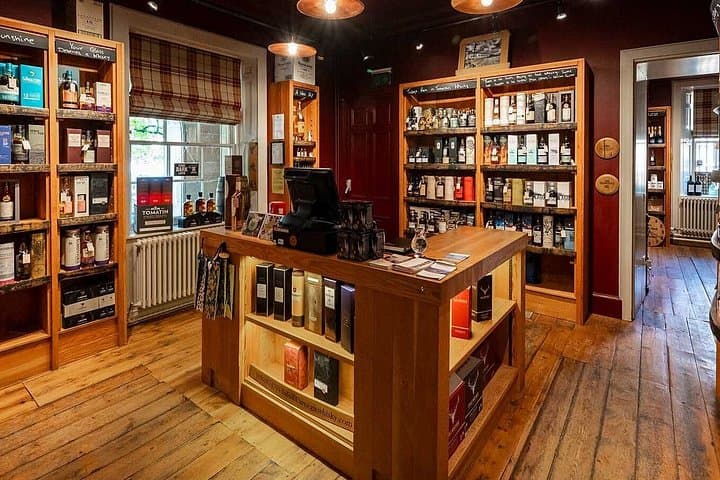 Private Highland Whisky Tour: Distilleries, Tales & Drams