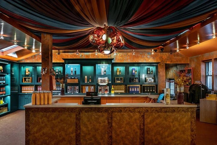 Private Highland Whisky Tour: Distilleries, Tales & Drams