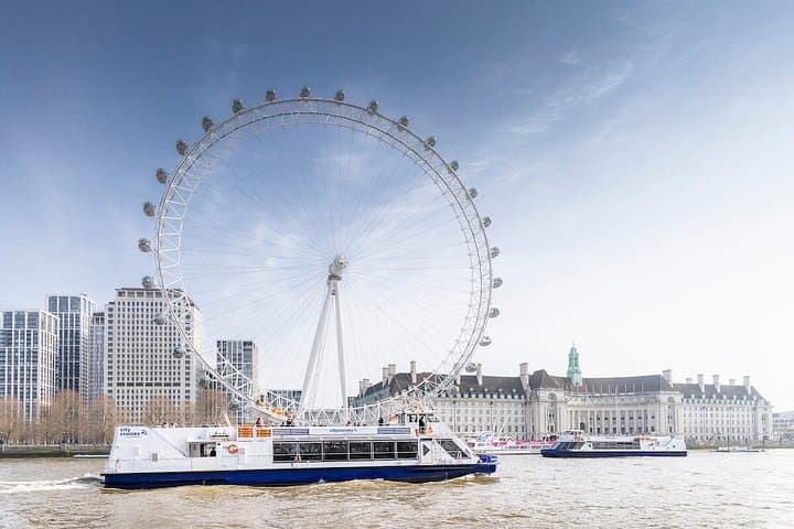 Thames River Christmas Day Sightseeing Cruise