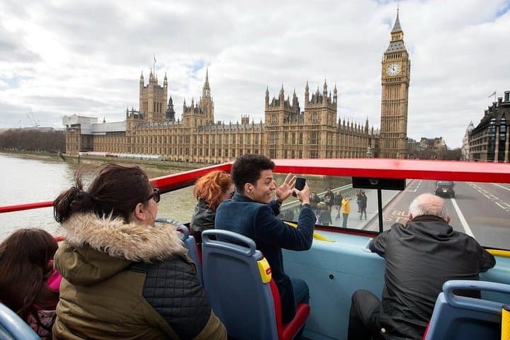 London City Sightseeing Hop On Hop Off Bus Tour on Top Landmarks
