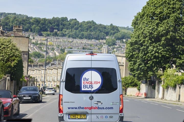 Small Group Cotswolds Village, Stonehenge and Bath Tour from London