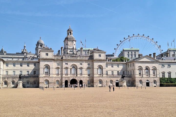 1h Express Walking Tour Big Ben to Buckingham Palace