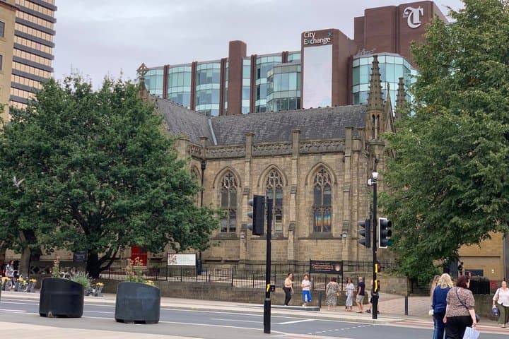 Leeds Self Guided Walking Tour and Scavenger Hunt