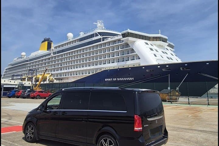 Private Transfer London Hotels to or from Southampton Cruise Port