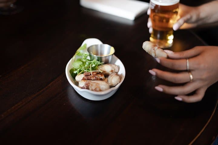 London Private Pub Food Tour Historic Taverns and Classic Bites