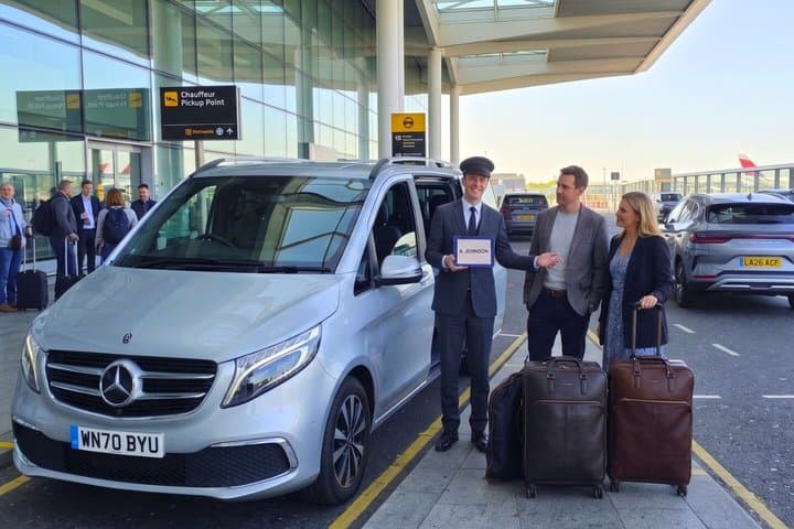 London Heathrow Airport Private Transfer – Arrival or Departure