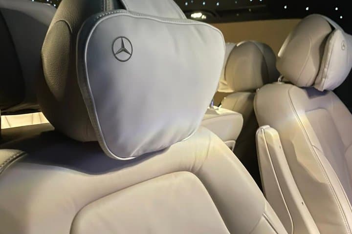 Private Southampton to Heathrow Transfer (Optional Sightseeing)