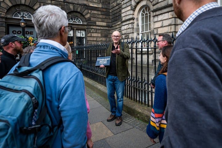 Edinburgh Movie and TV Locations Walking Tour with Outlander