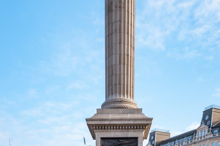 London Sightseeing Tour Royals and Landmarks