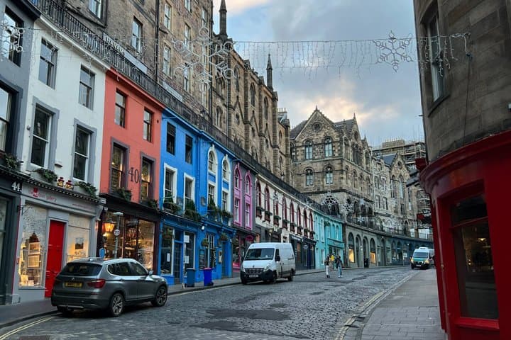 Edinburgh Old Town and Calton Hill Self Guided Audio Tour
