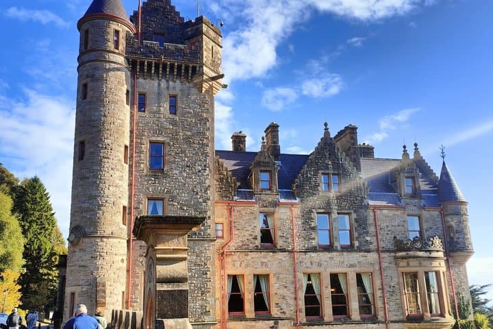 Belfast Highlights Full Day Luxury Minivan Tour