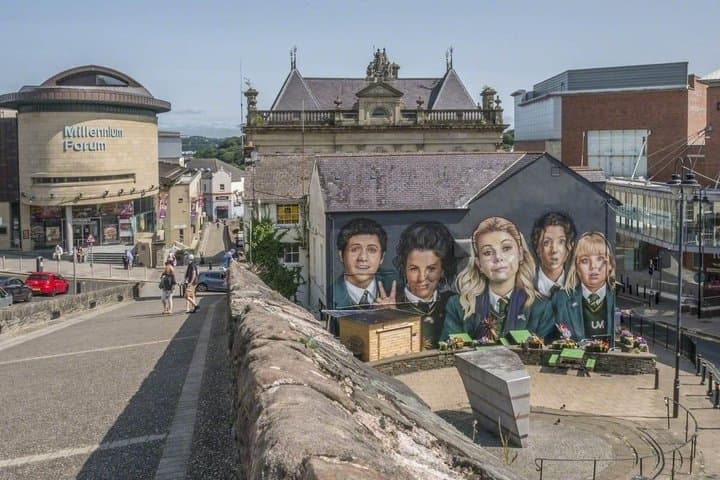 Derry and Donegal Full Day Luxury Minivan Tour