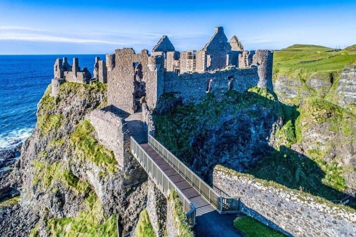 Giants Causeway Express Half Day Luxury Minivan Tour