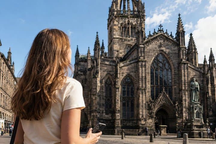 Edinburgh Self-Guided Detective Murder Mystery Game