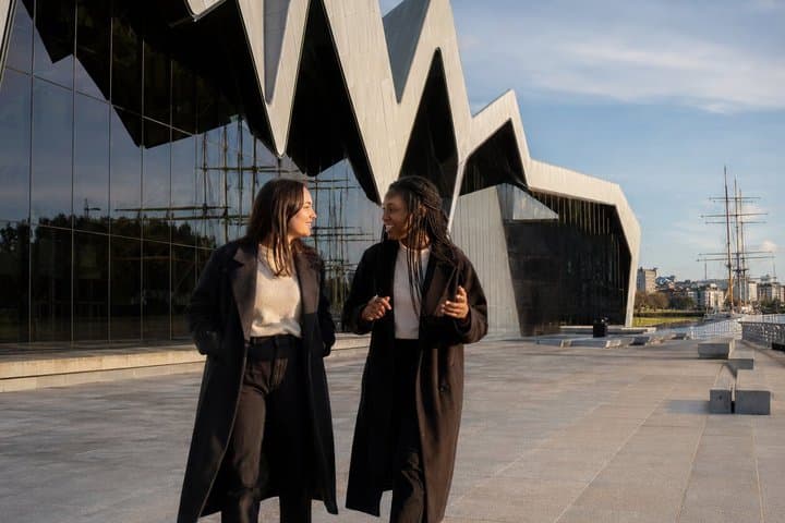 Glasgow Outdoor Escape Game: Self-Guided City Adventure