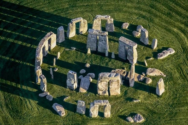 3 Day London Stonehenge and Bath Tour with Hotel and Tickets
