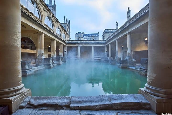 3 Day London Break with Hotel plus Roman Baths and Cotswolds