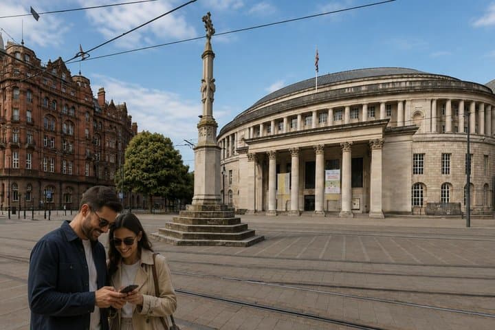 Manchester Scavenger Hunt & Highlights Self-Guided Walking Tour