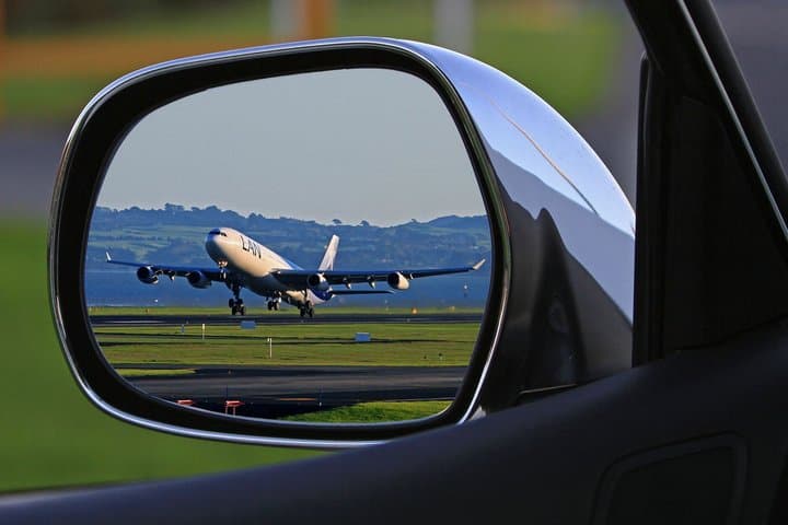 From Zone 1 to 2 Private Chauffeur to London Heathrow