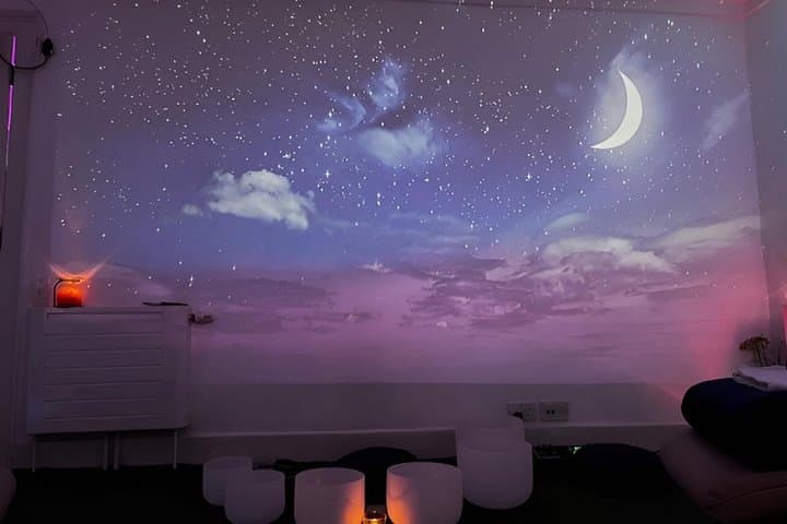 Guided relaxation and sound bath