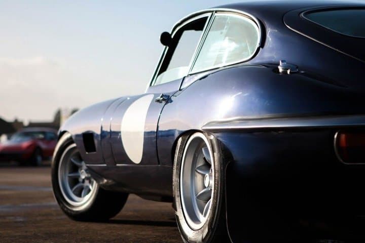 Jaguar E-Type in 6 Lap Experience at Sandtoft Airfield Doncaster