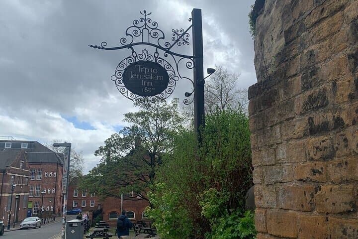 Medieval to Modern: A Self-guided Tour of Nottingham's Heritage