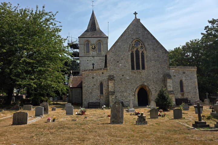 1066 Pevensey Castle and Surroundings Private Guided Tour